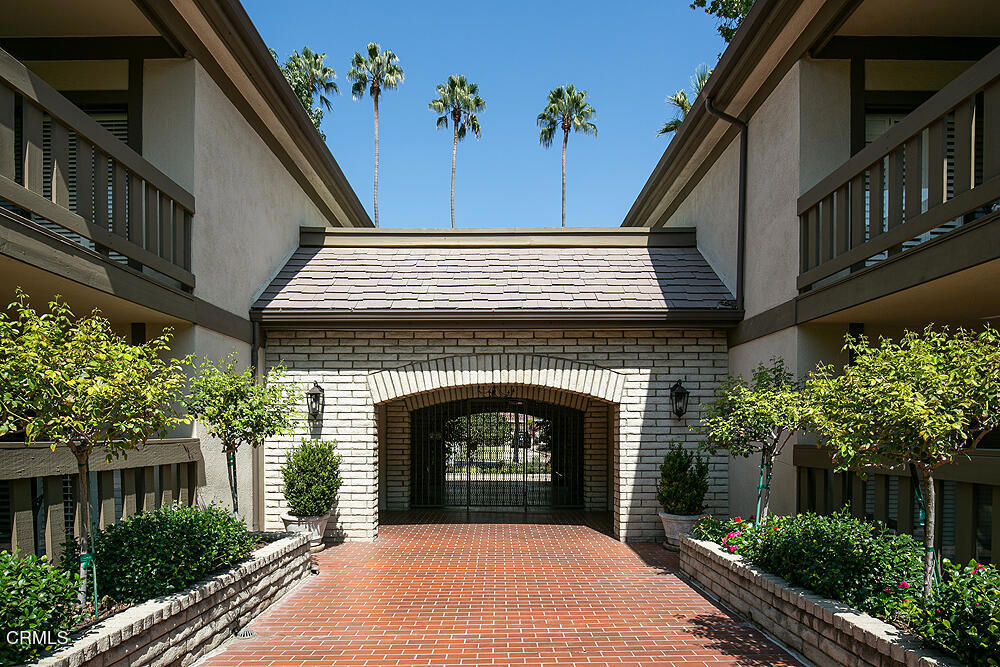 288 Palmetto Dr 002-mls