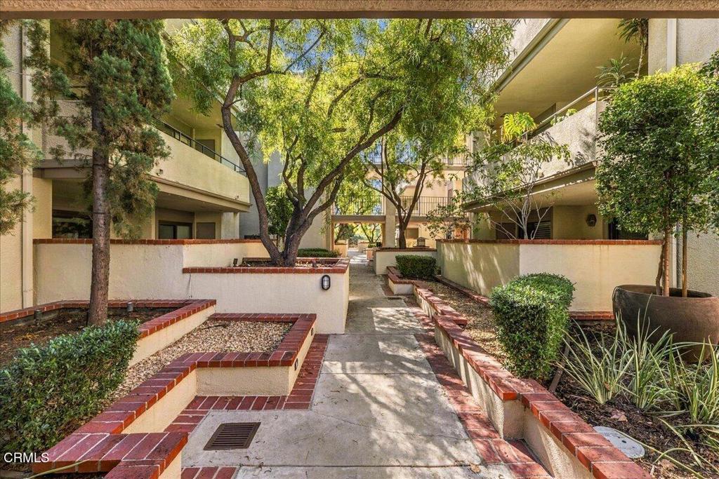 46-46 - 1000 E California Blvd #105