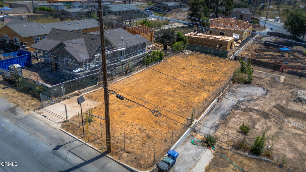 Altadena--5 Altadena--5