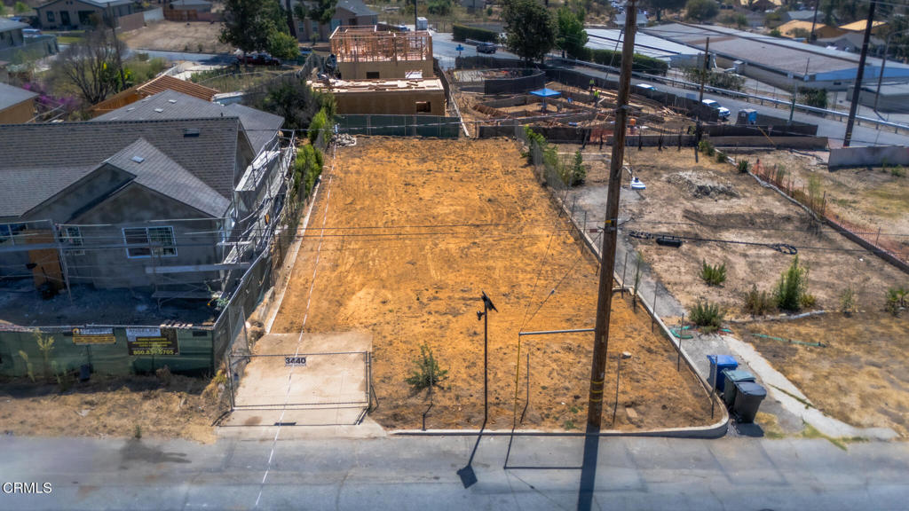 Altadena--4 Altadena--4