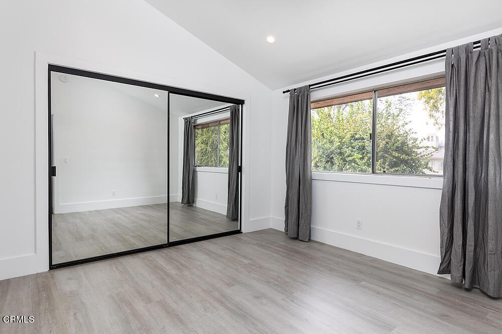 214 S Marengo Ave 015-mls