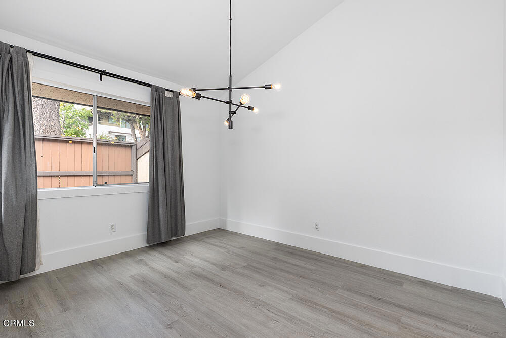214 S Marengo Ave 006-mls