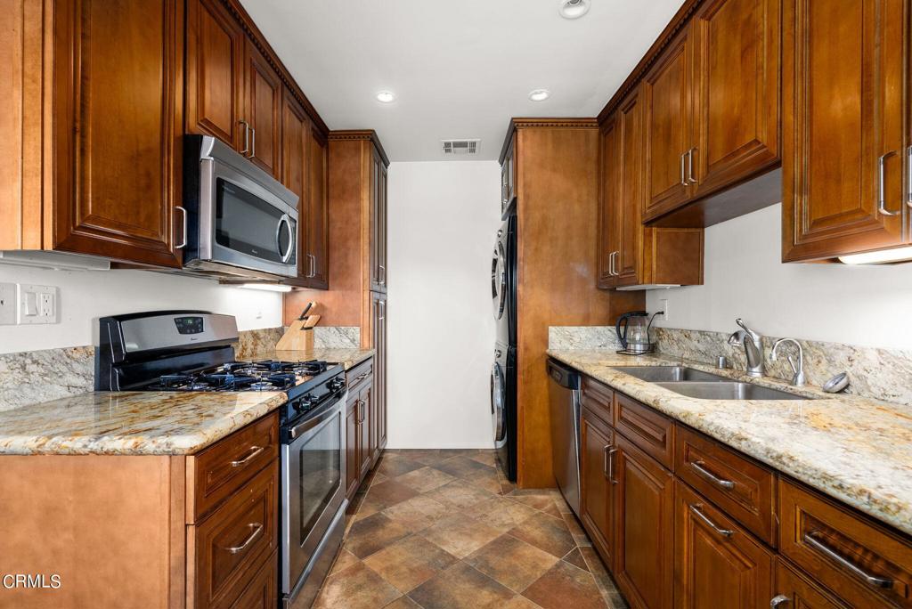 3-web-or-mls-DSC00038-33-17 3-web-or-mls-DSC00038-33-17