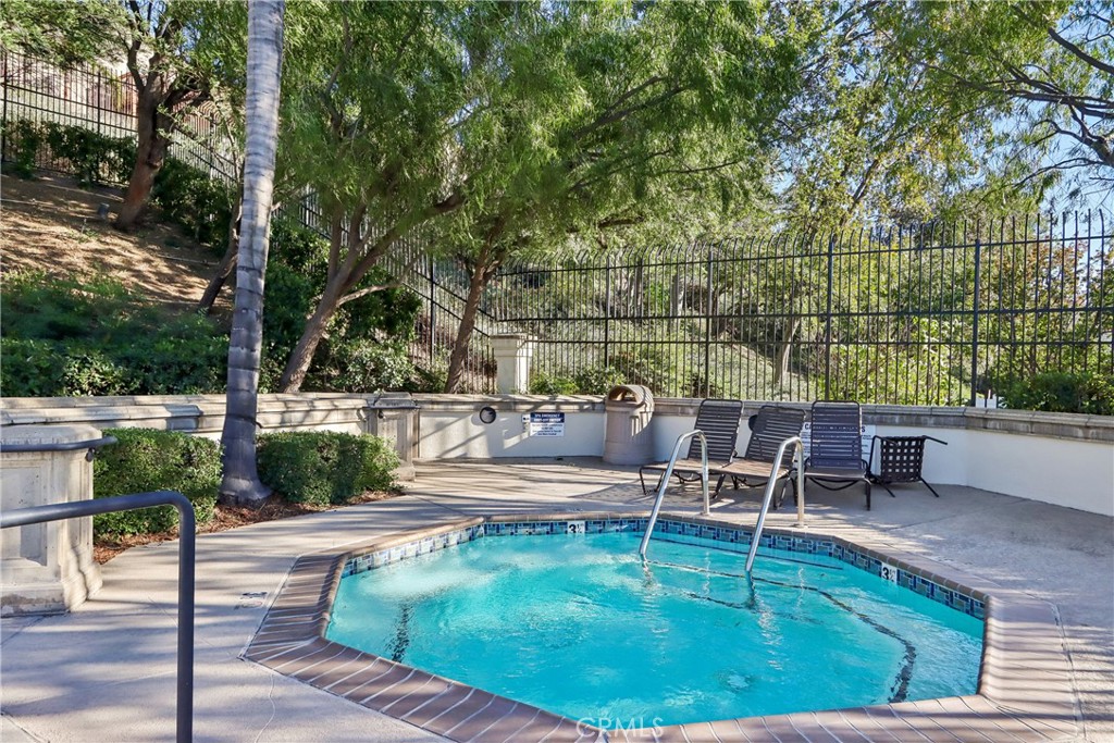 27707 Clio Lane, Canyon Country, CA 91351