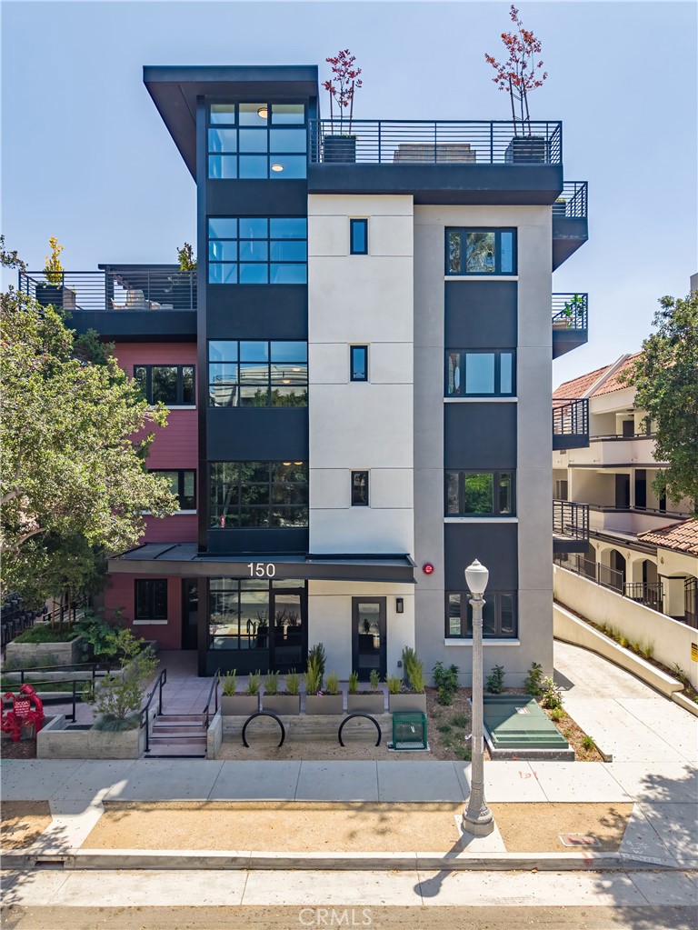 150 S Oak Knoll Avenue, #205, Pasadena, CA 91101