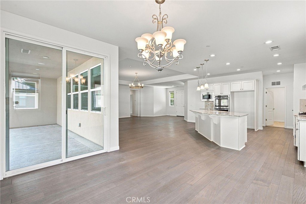 3113 Barrowby, Bakersfield, CA 93311
