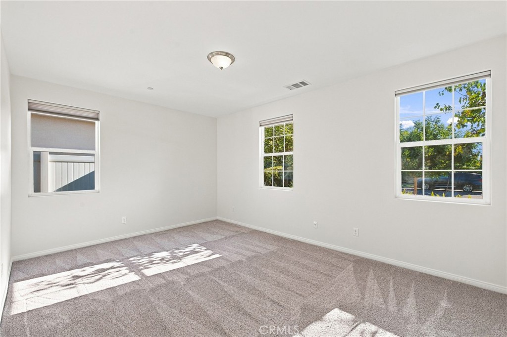 3113 Barrowby, Bakersfield, CA 93311