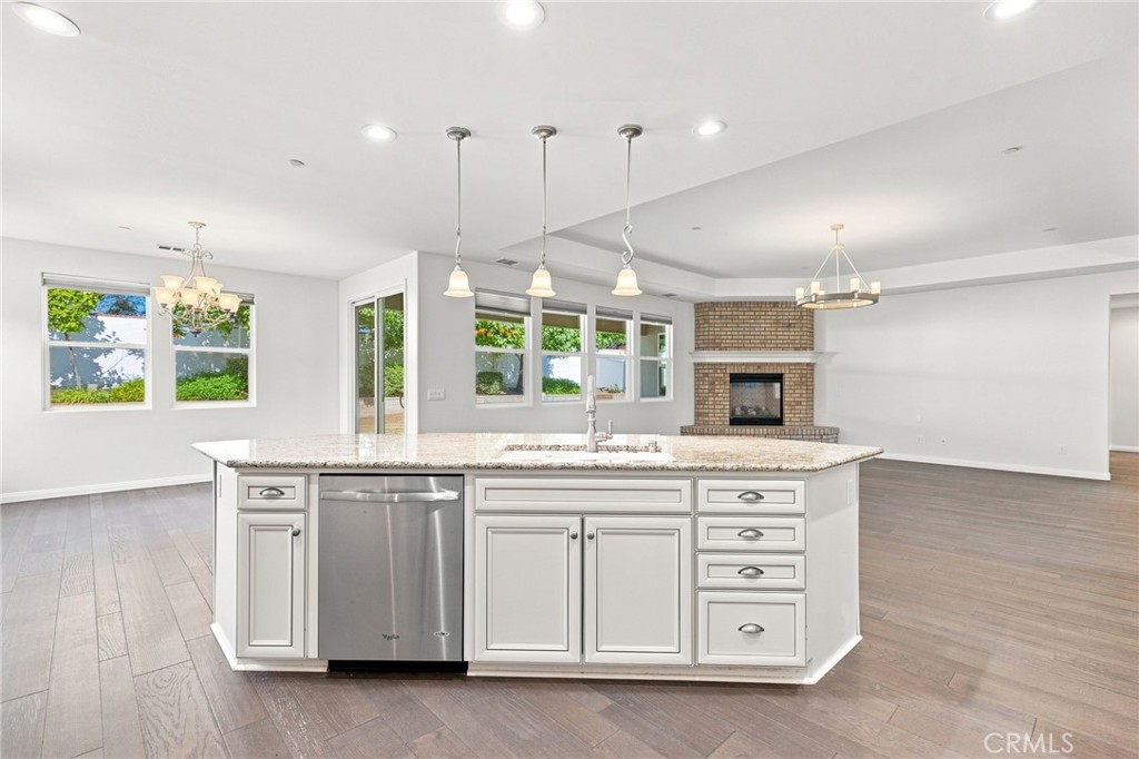 3113 Barrowby, Bakersfield, CA 93311