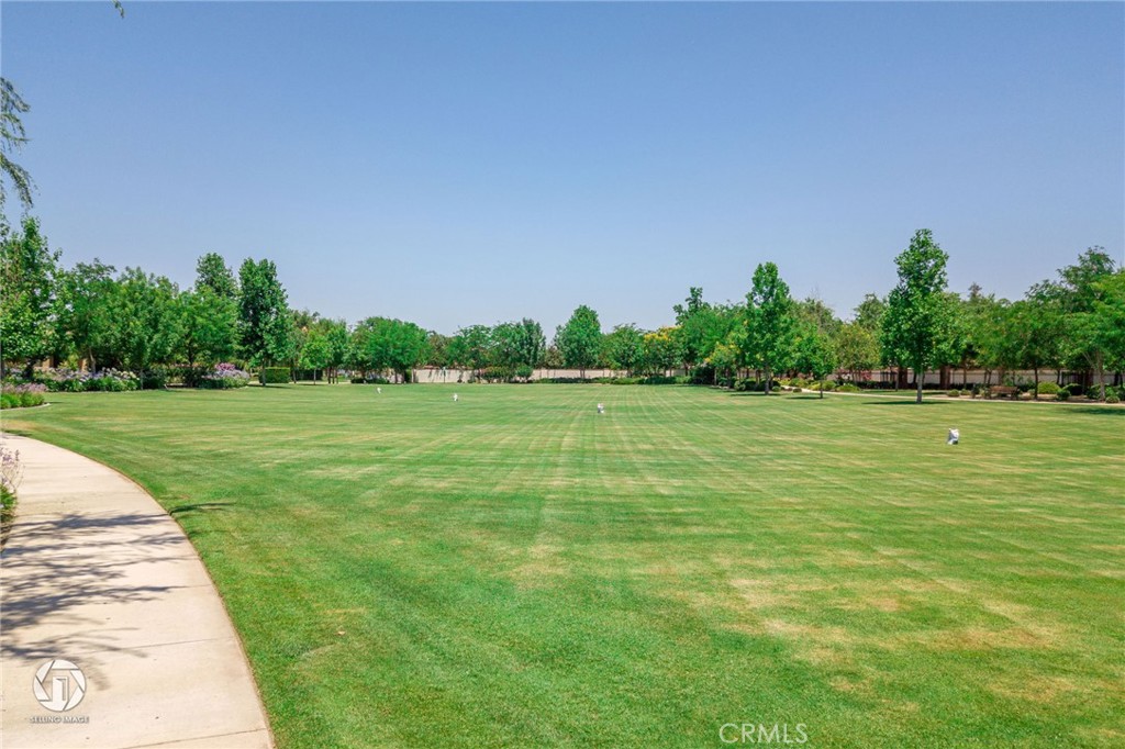 3113 Barrowby, Bakersfield, CA 93311