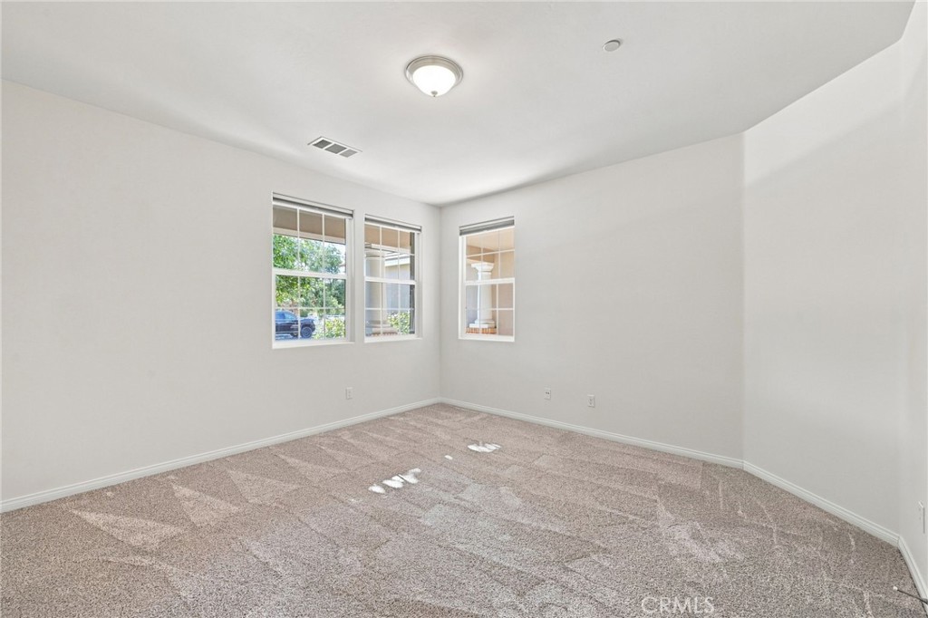 3113 Barrowby, Bakersfield, CA 93311