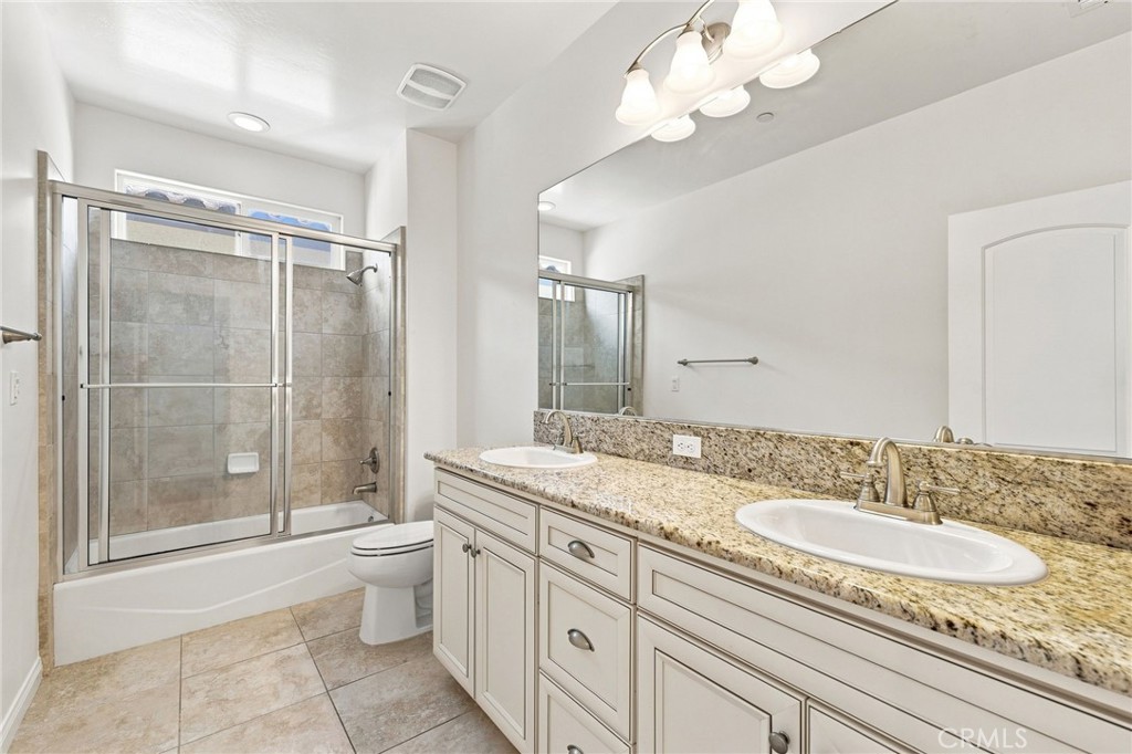 3113 Barrowby, Bakersfield, CA 93311