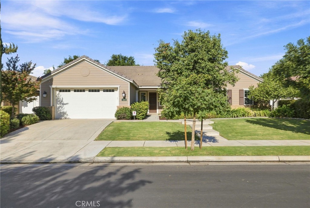 3113 Barrowby, Bakersfield, CA 93311