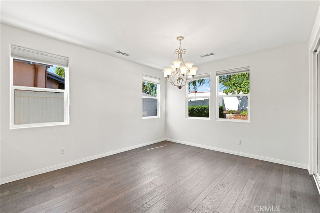 3113 Barrowby, Bakersfield, CA 93311