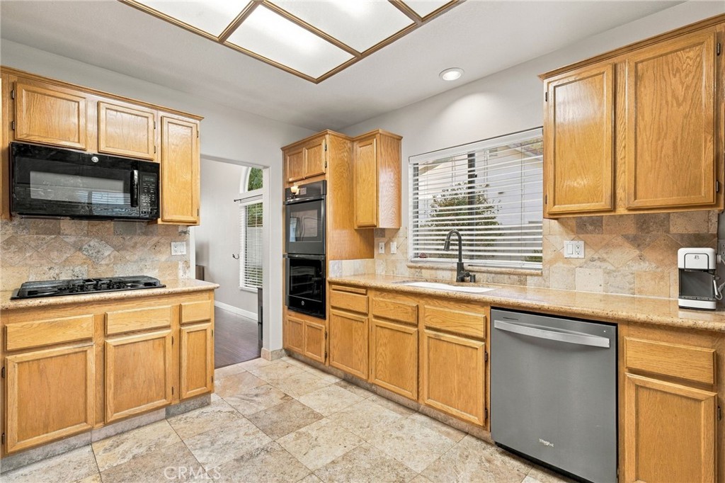 6705 Tiber River, Bakersfield, CA 93308