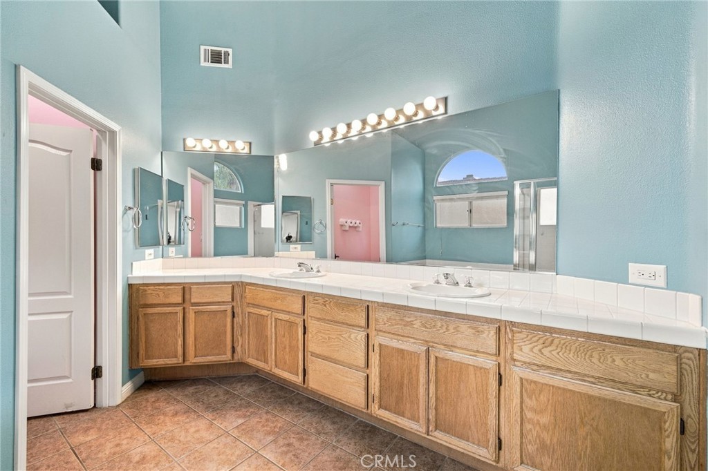 6705 Tiber River, Bakersfield, CA 93308