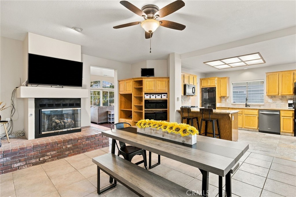 6705 Tiber River, Bakersfield, CA 93308