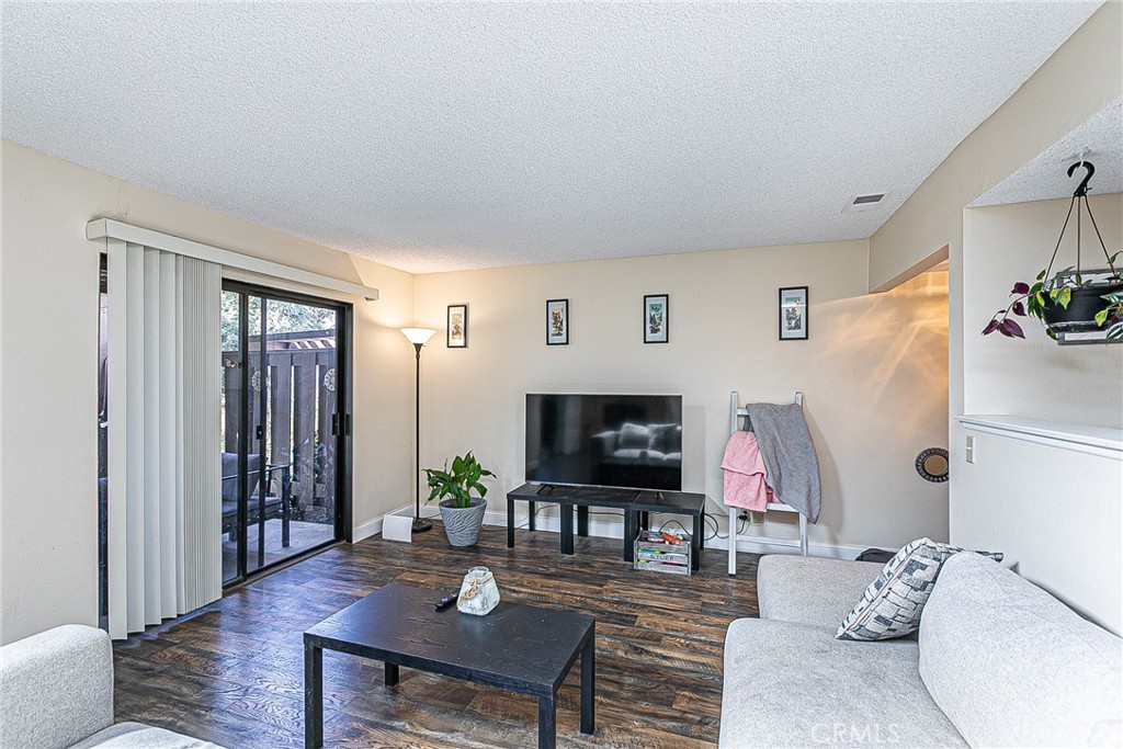 1124 Via Mavis, Santa Maria, CA 93455