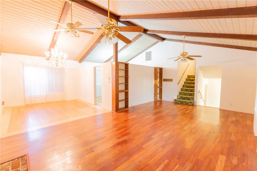 2440 E Howard, Visalia, CA 93292 2440 E Howard, Visalia, CA 93292