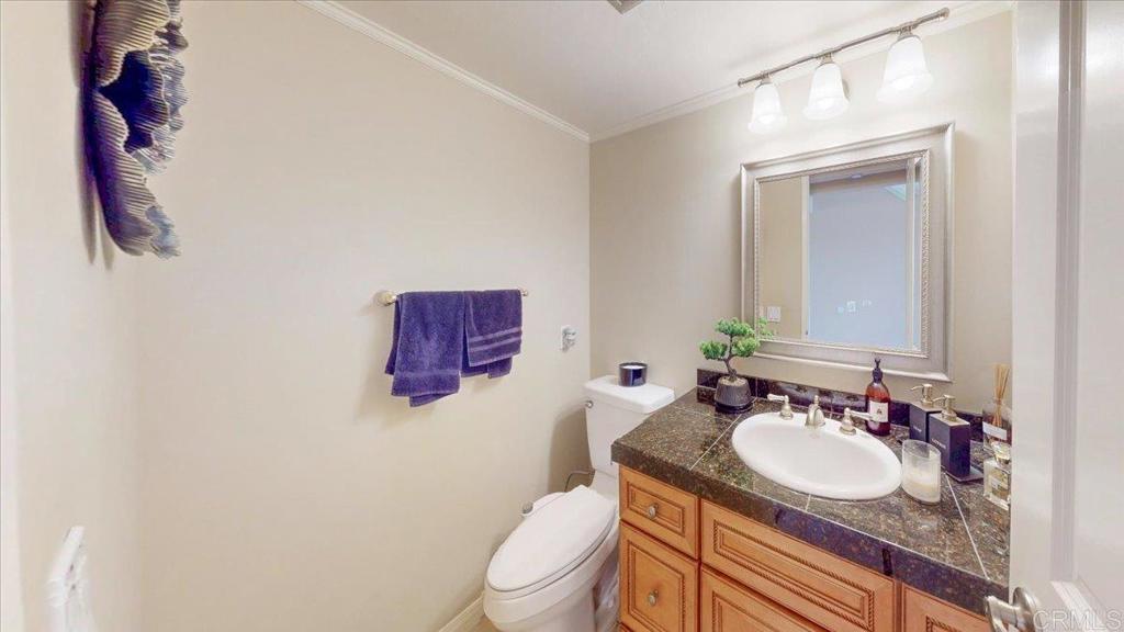 1695 Arnheim CT, El Cajon, CA 92021