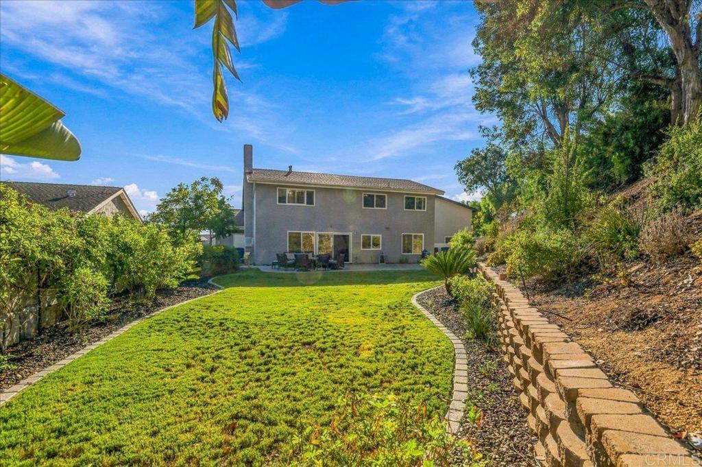 1695 Arnheim CT, El Cajon, CA 92021