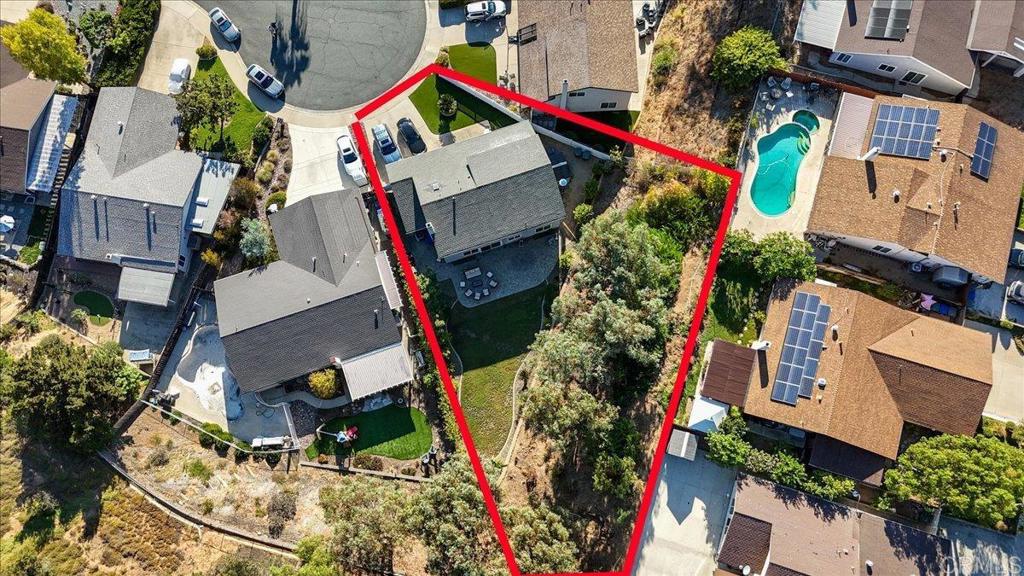 1695 Arnheim CT, El Cajon, CA 92021