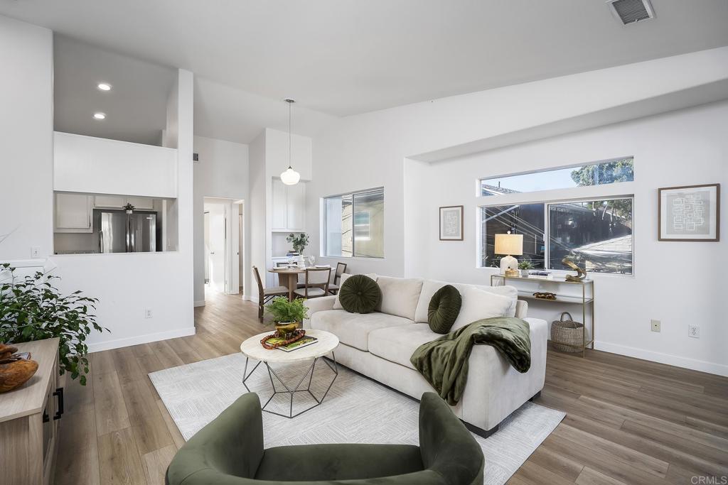 4360 Illinois Street, San Diego, CA 92104 4360 Illinois Street, San Diego, CA 92104
