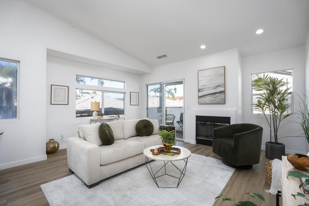 4360 Illinois Street, San Diego, CA 92104 4360 Illinois Street, San Diego, CA 92104