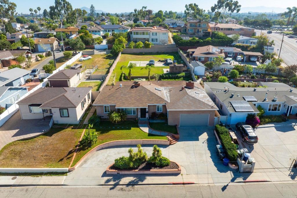 881 First Avenue, Chula Vista, CA 91911