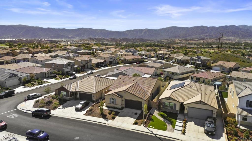 41303 Wizard Court, Lake Elsinore, CA 92532