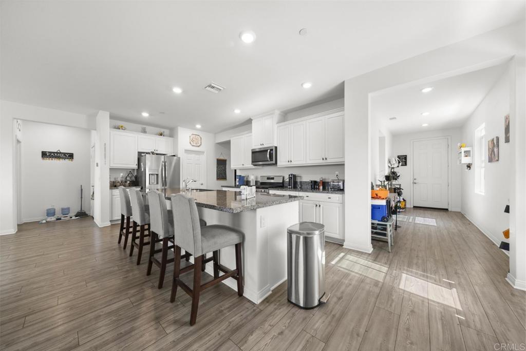 41303 Wizard Court, Lake Elsinore, CA 92532