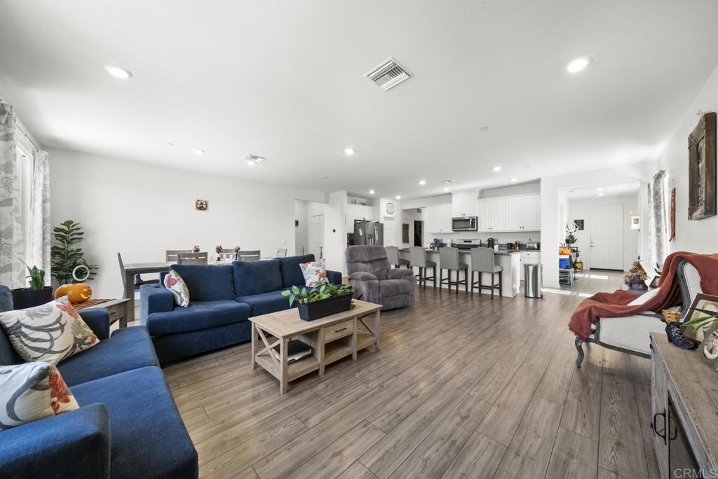 41303 Wizard Court, Lake Elsinore, CA 92532
