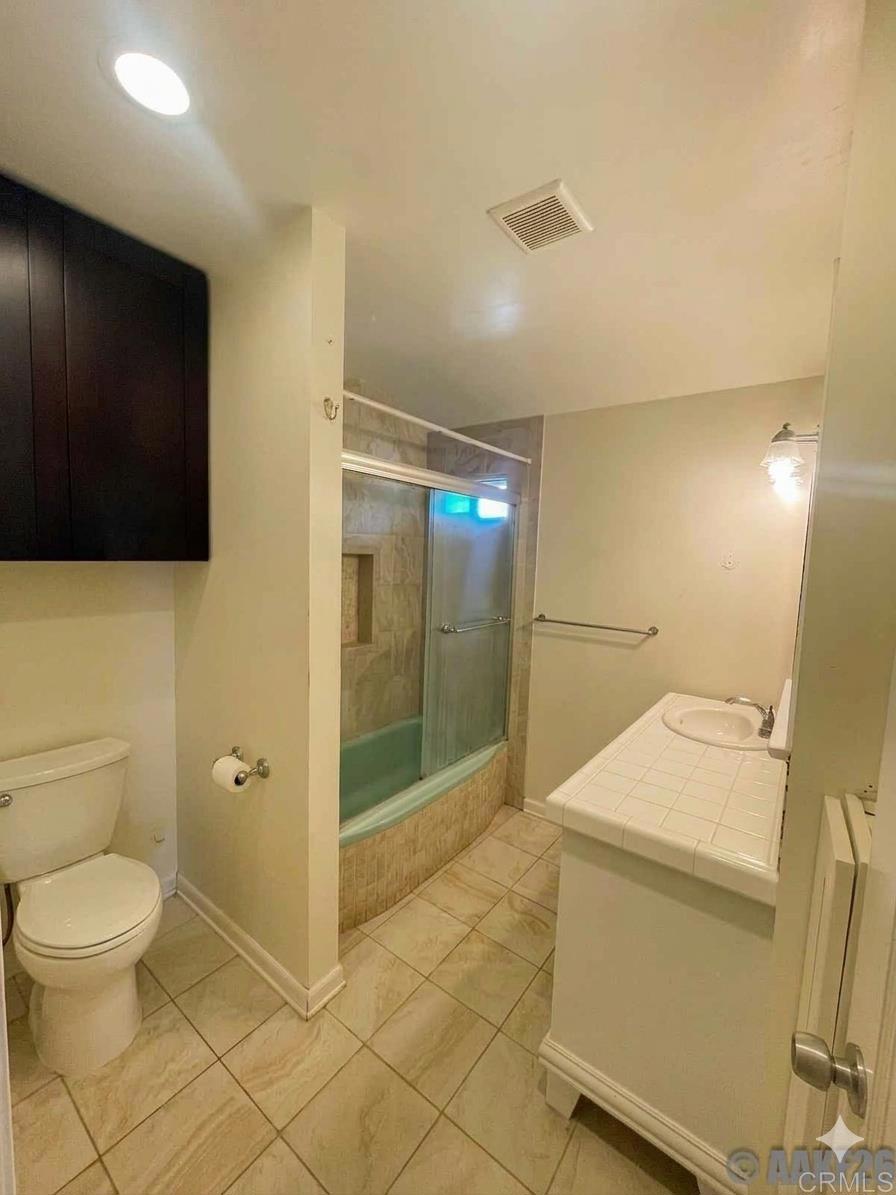 63 L, Chula Vista, CA 91911