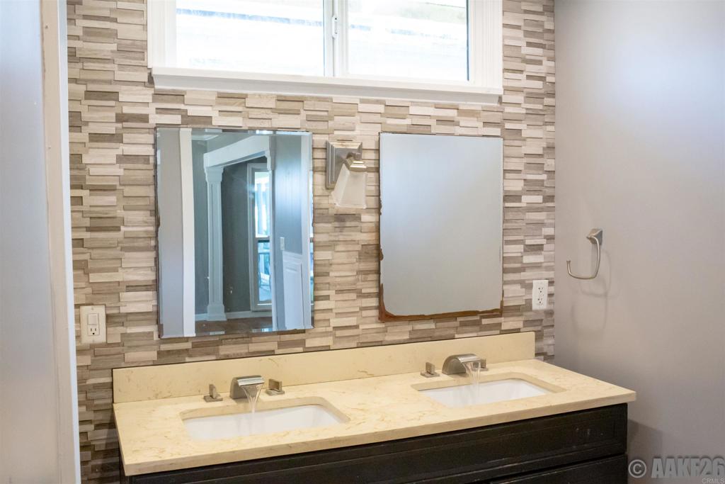 63 L, Chula Vista, CA 91911