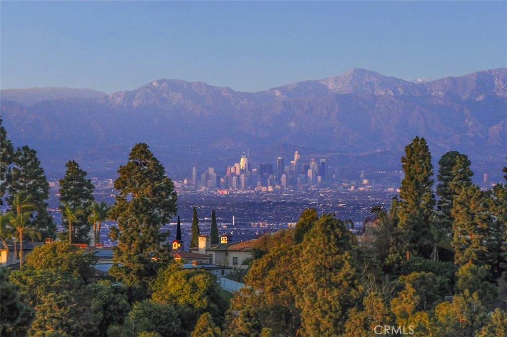 1905 Via Coronel, Palos Verdes Estates, CA 90274