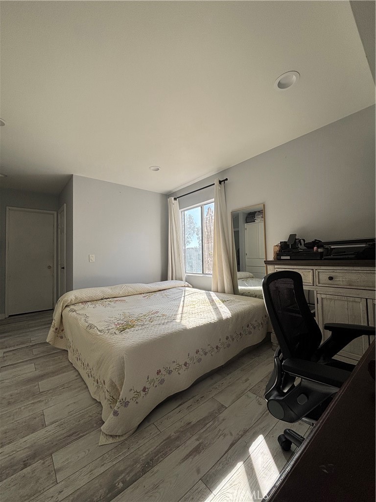 700 W 3rd, Santa Ana, CA 92701 700 W 3rd, Santa Ana, CA 92701