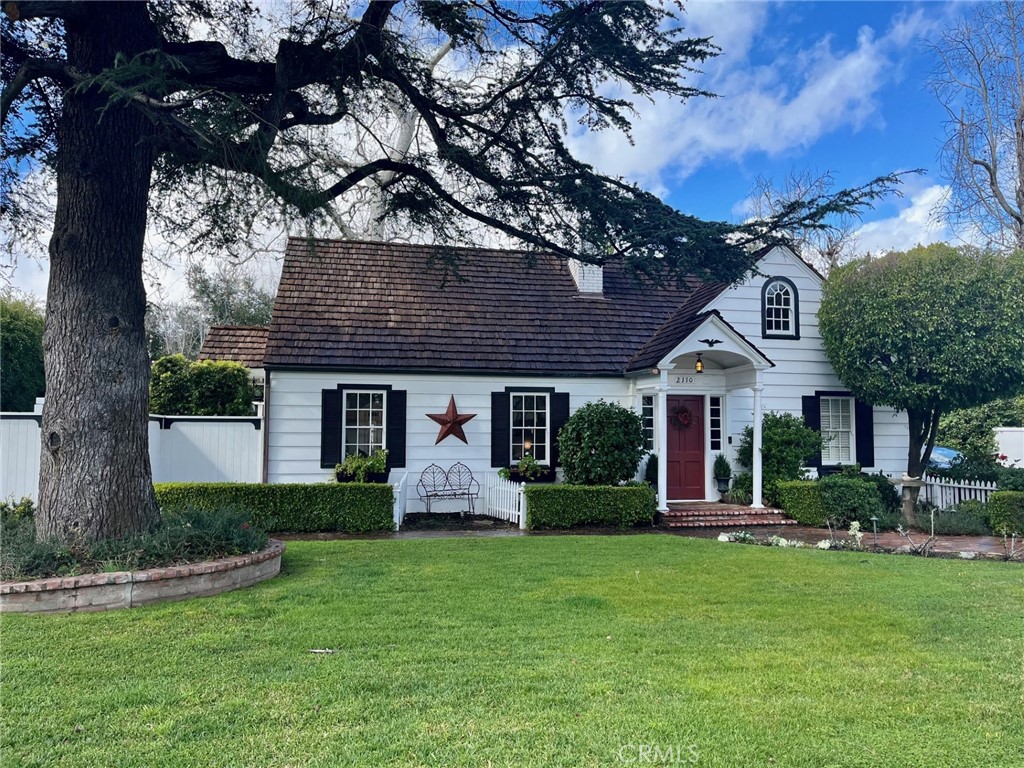 2110 N Ross, Santa Ana, CA 92706
