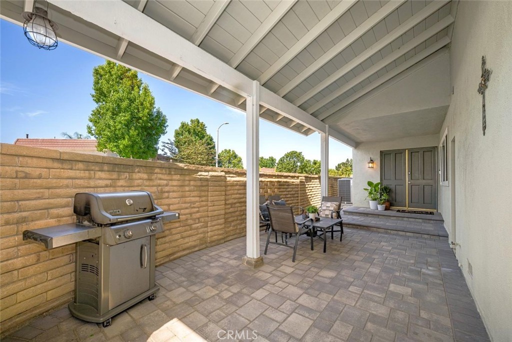 11389 Nayshon Court, Cypress, CA 90630