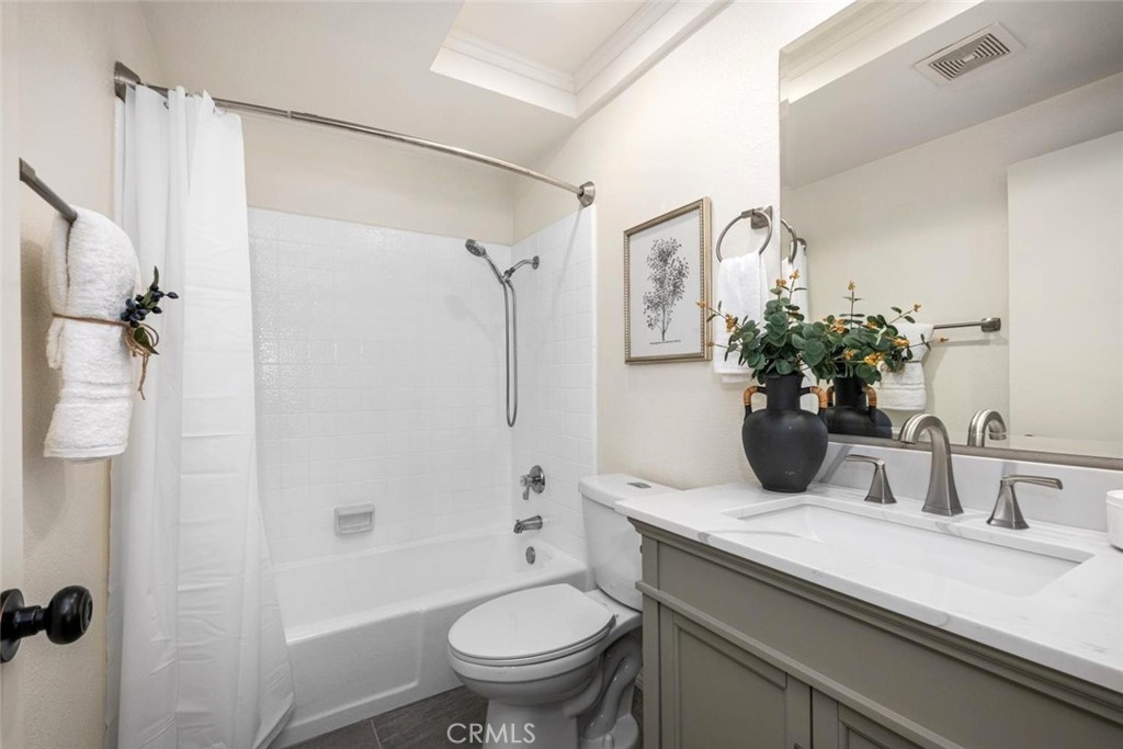11389 Nayshon Court, Cypress, CA 90630