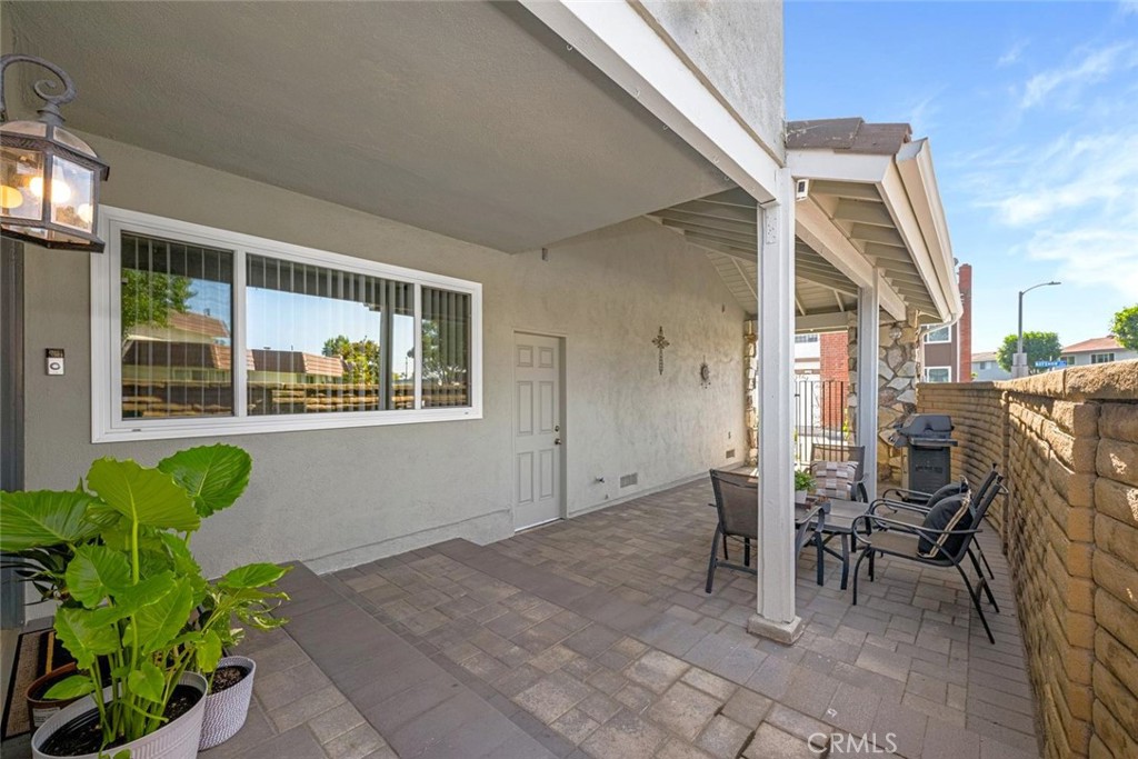 11389 Nayshon Court, Cypress, CA 90630