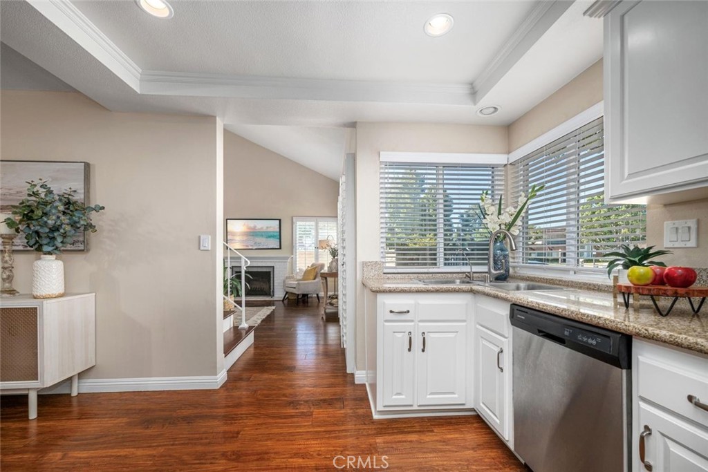 11389 Nayshon Court, Cypress, CA 90630