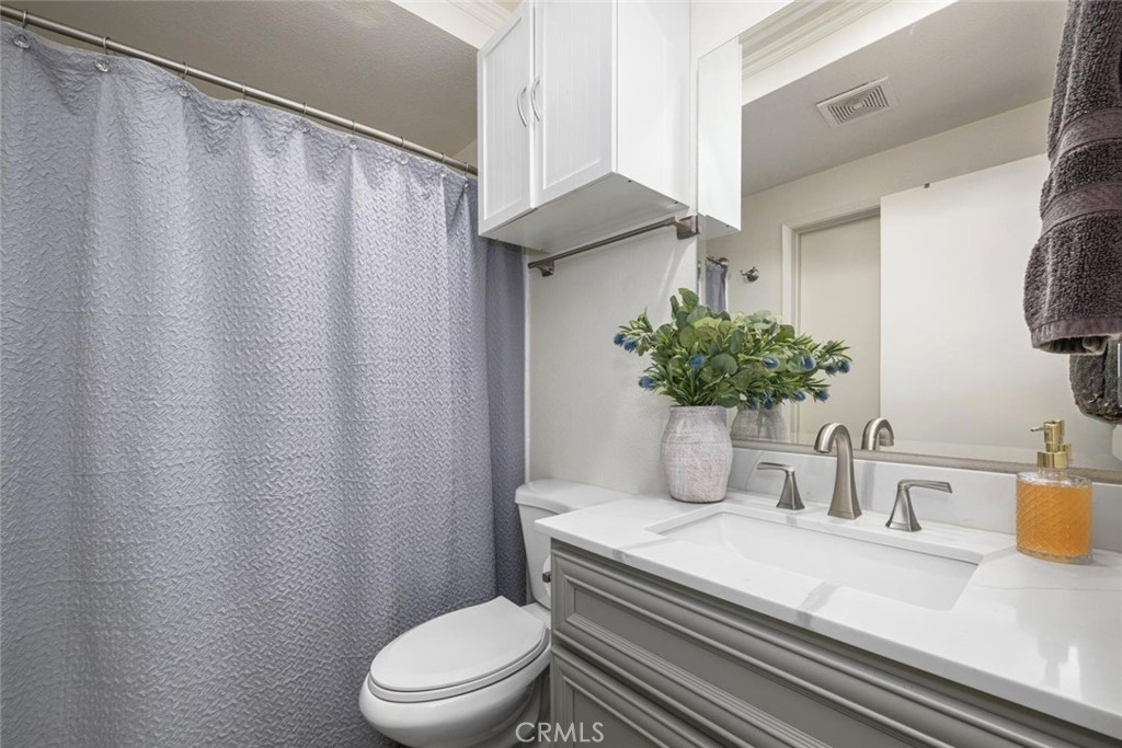 11389 Nayshon Court, Cypress, CA 90630