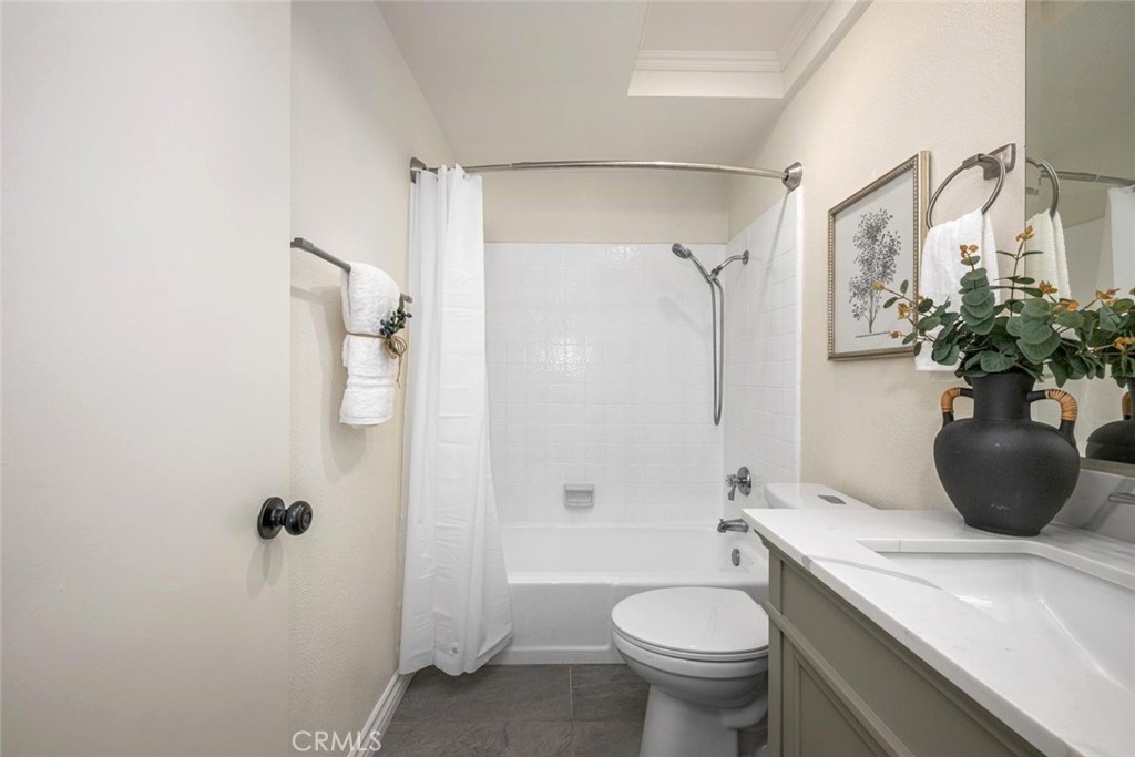 11389 Nayshon Court, Cypress, CA 90630