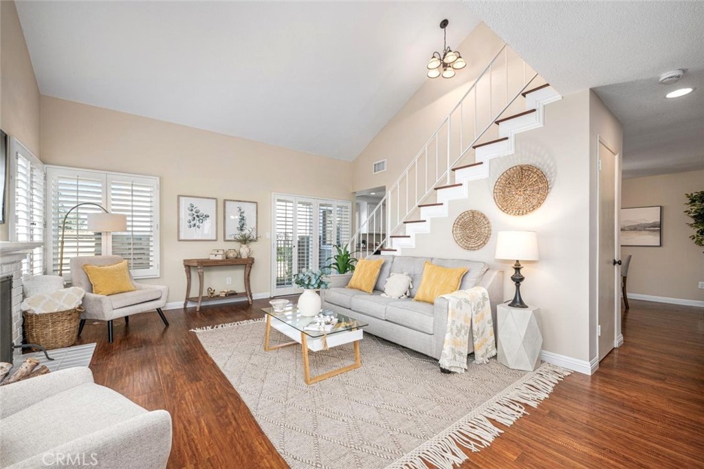 11389 Nayshon Court, Cypress, CA 90630