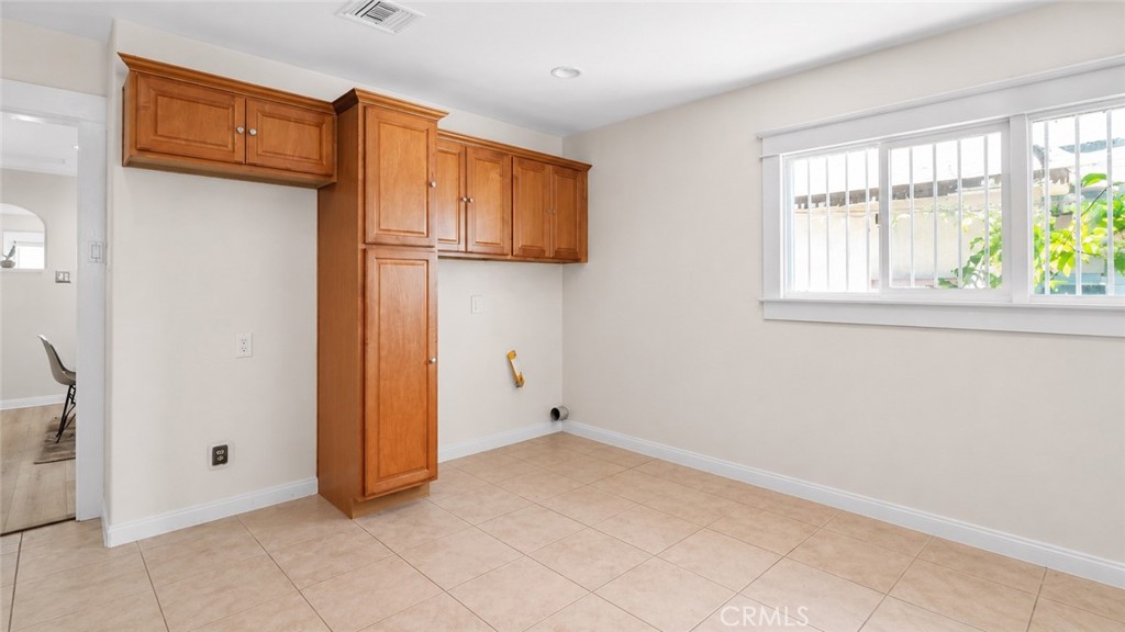 1849 W 38th Street, Los Angeles, CA 90062