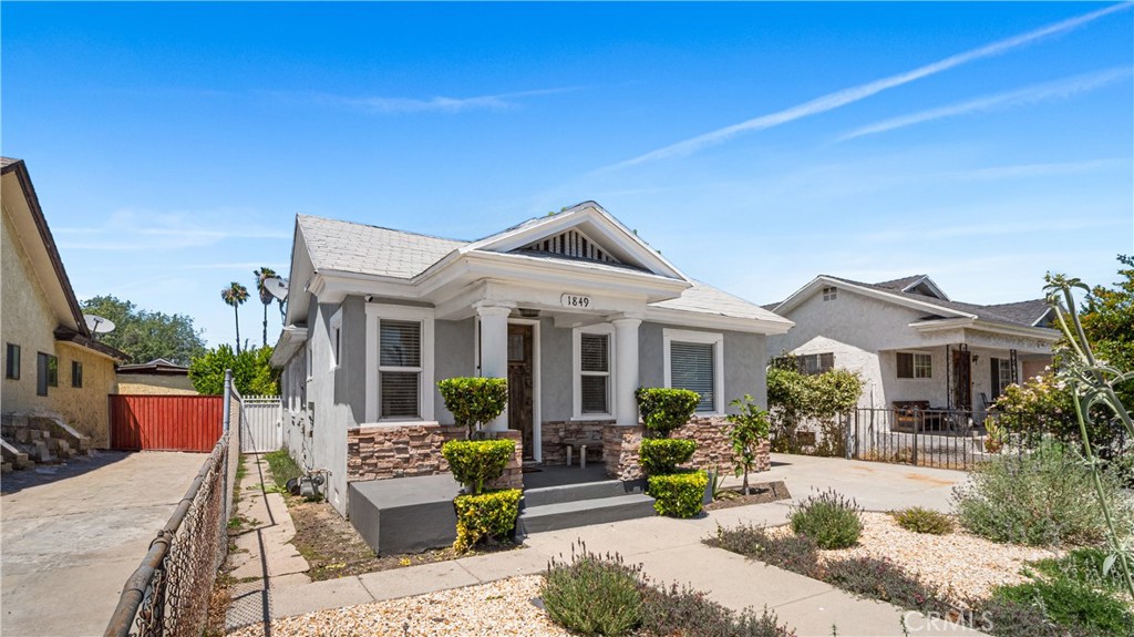 1849 W 38th Street, Los Angeles, CA 90062