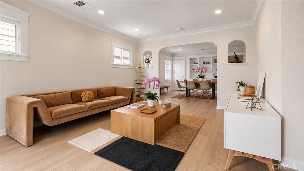 1849 W 38th Street, Los Angeles, CA 90062