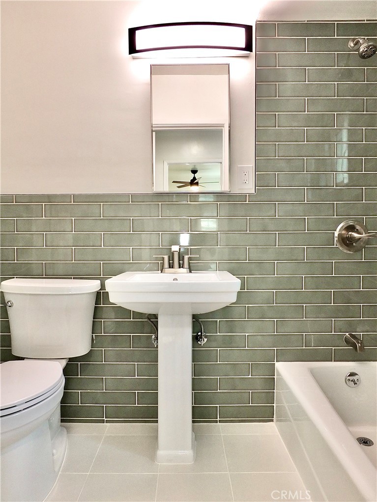 and pedestal sink