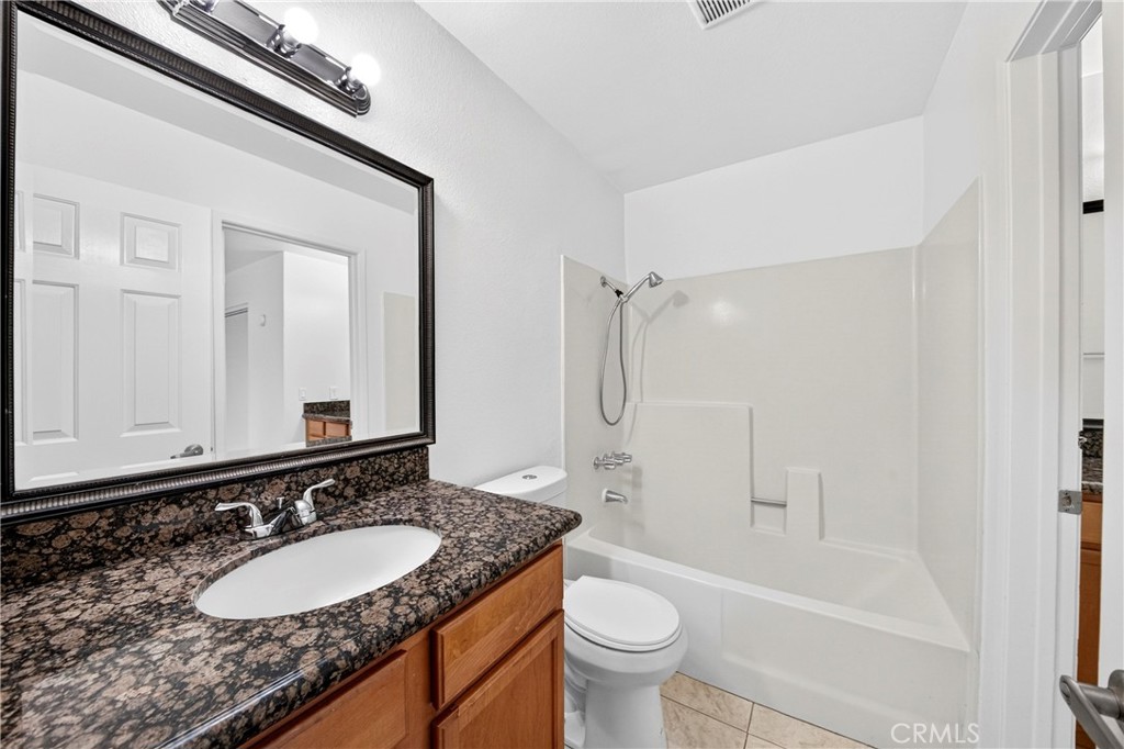 Hallway Full Bathroom