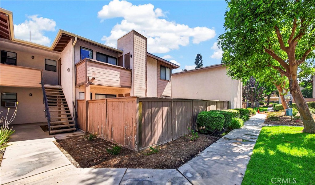 1315 Massachusetts Avenue, #103, Riverside, CA 92507
