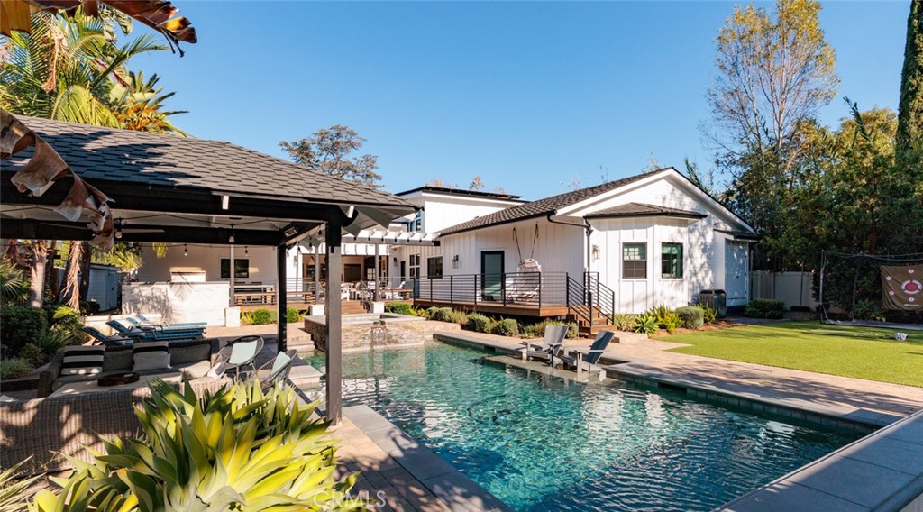 14041 Windsor Place, North Tustin, CA 92705